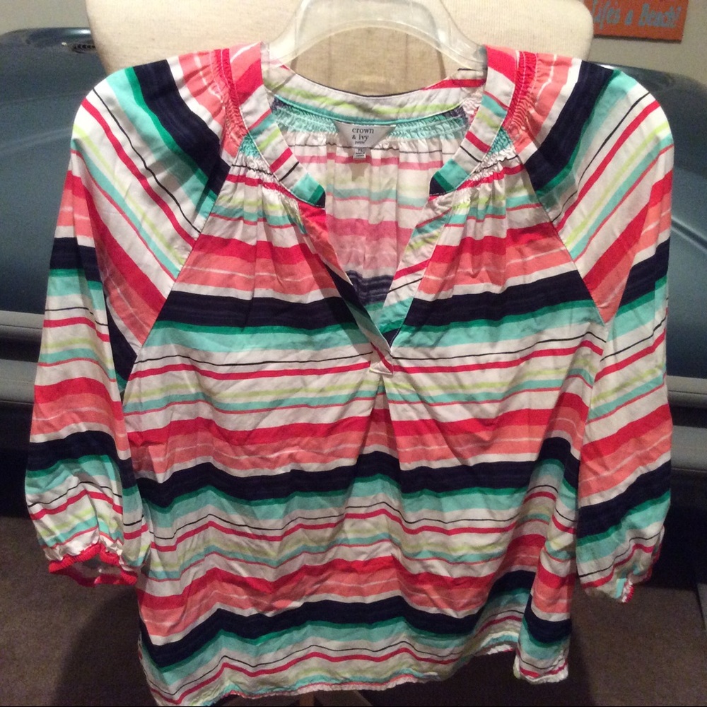 Crown & Ivy petite large top